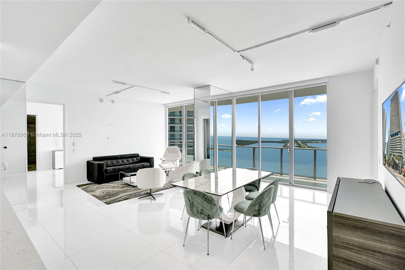 BRICKELLHOUSE CONDO - Residential Lease