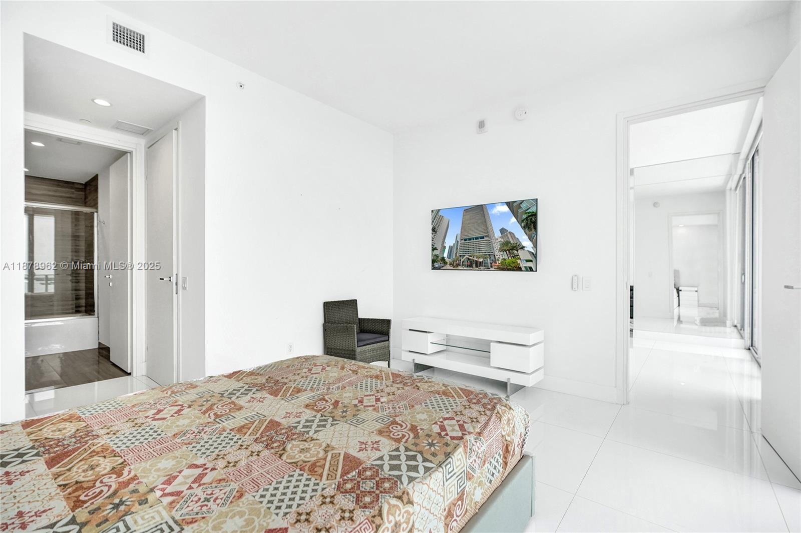 BRICKELLHOUSE CONDO - Residential Lease