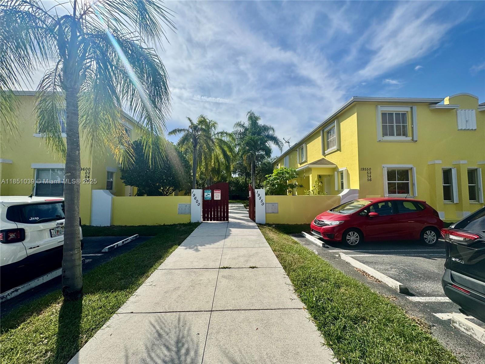 POINT ROYALE BLDGS 3 & 4 - Residential