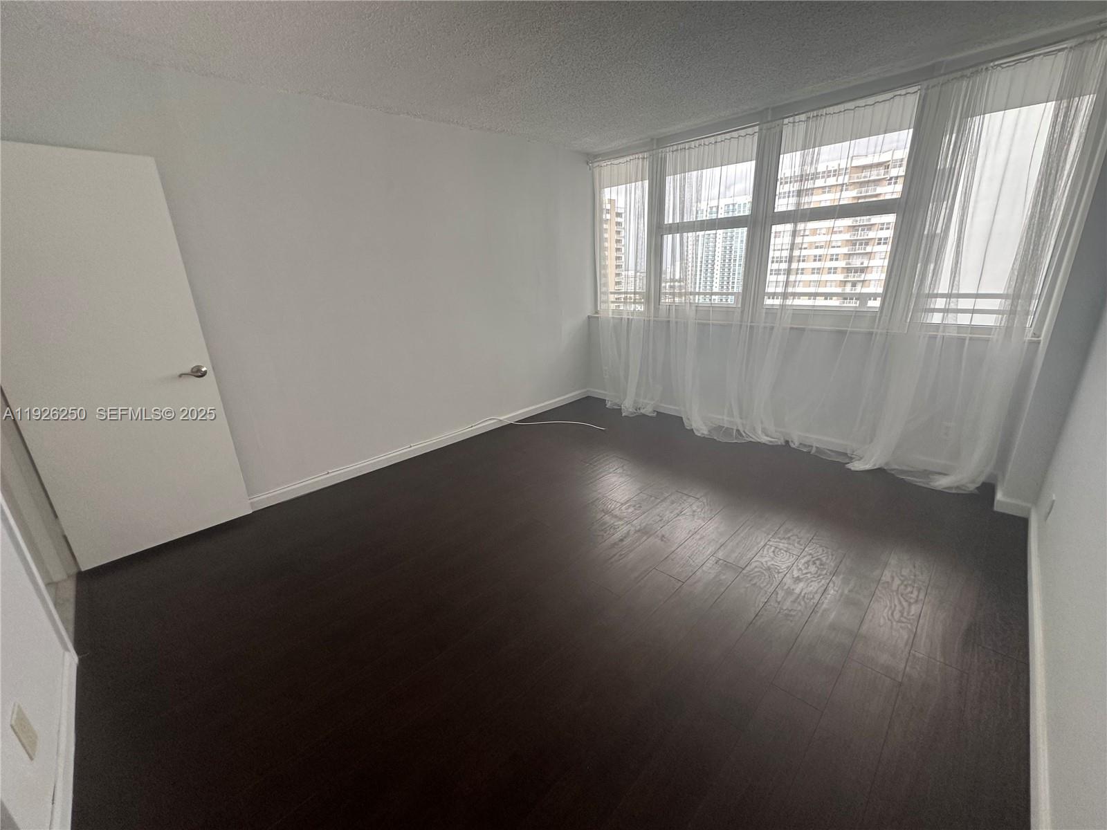 PARKER PLAZA CONDO ESTATE - Residential Lease