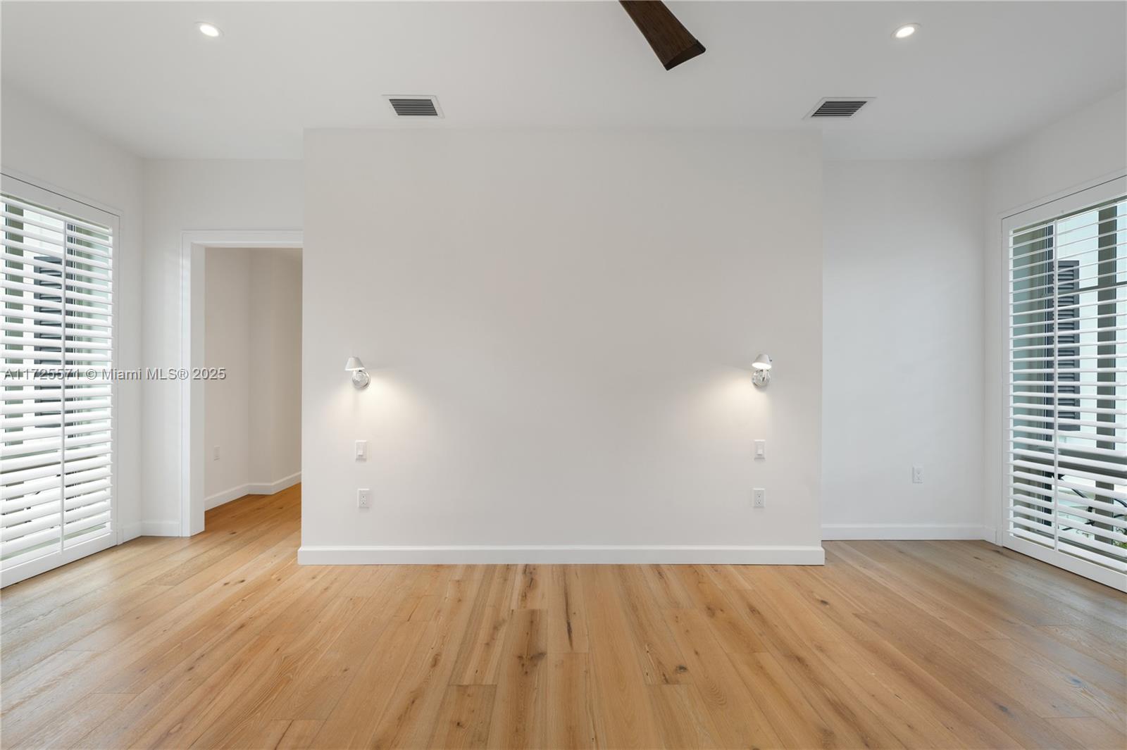 CORAL GABLES RIVIERA SEC - Residential