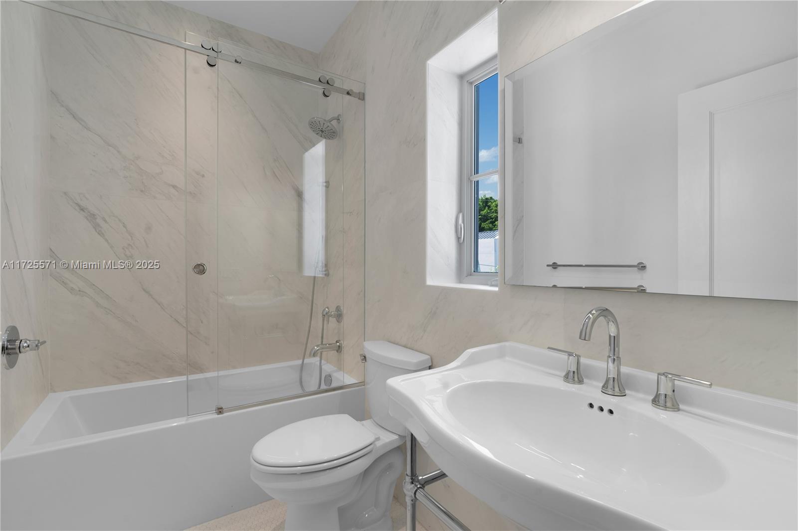 CORAL GABLES RIVIERA SEC - Residential