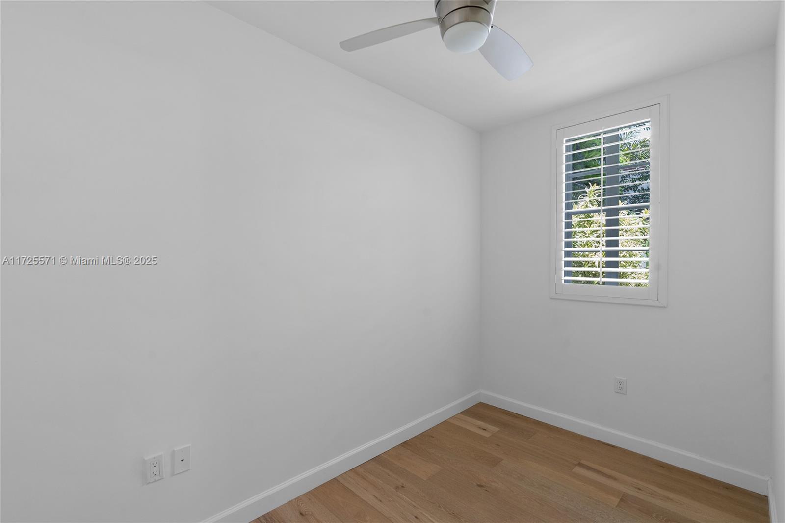 CORAL GABLES RIVIERA SEC - Residential