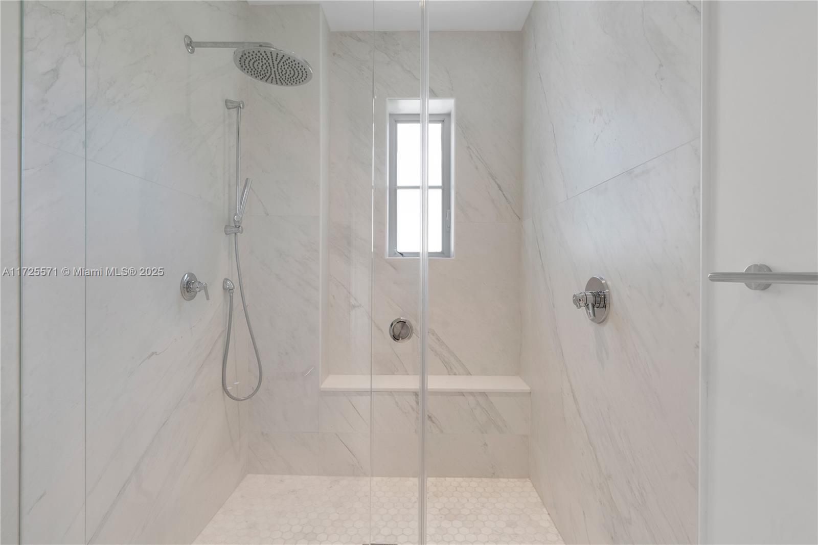 CORAL GABLES RIVIERA SEC - Residential