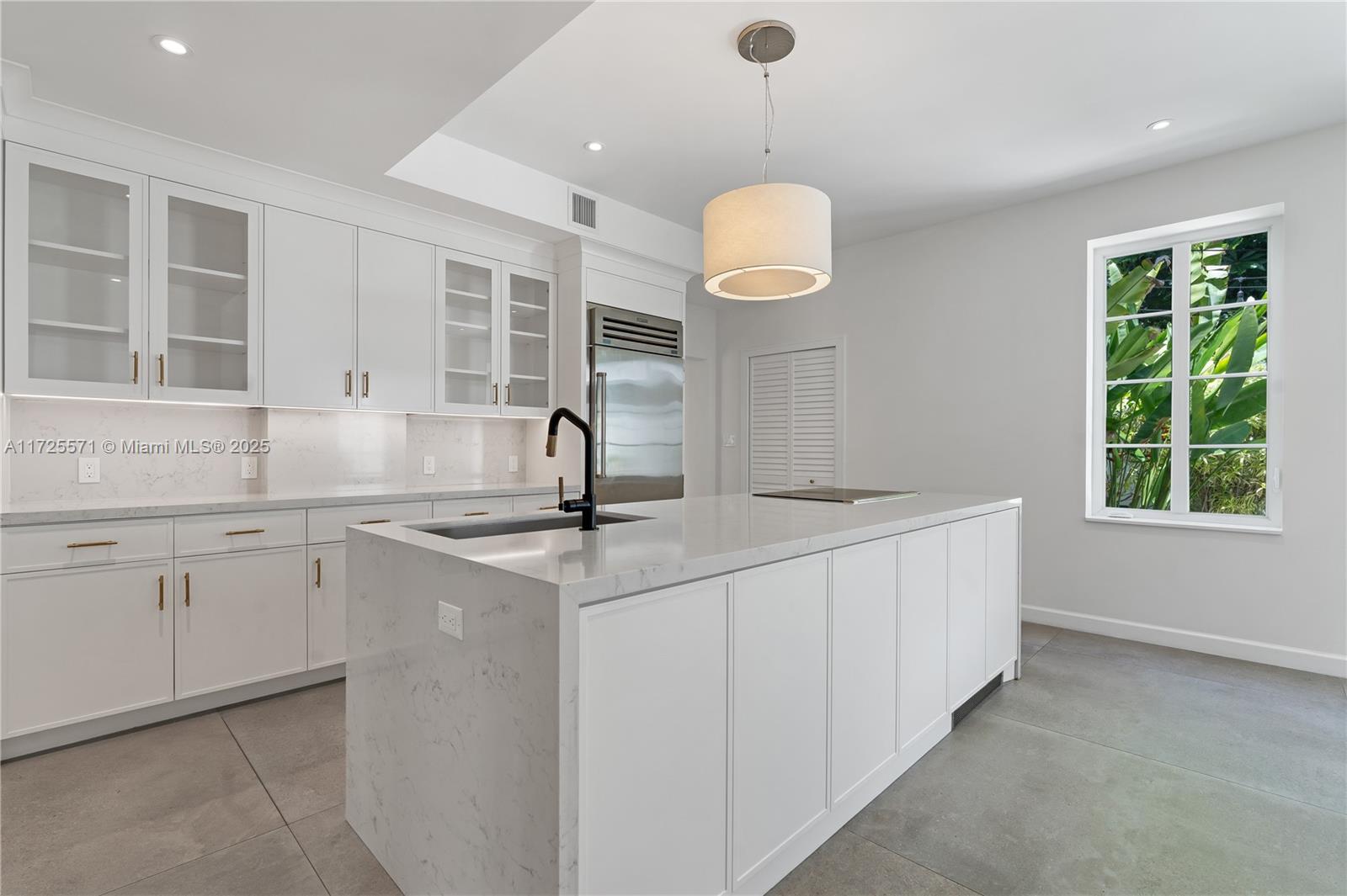 CORAL GABLES RIVIERA SEC - Residential