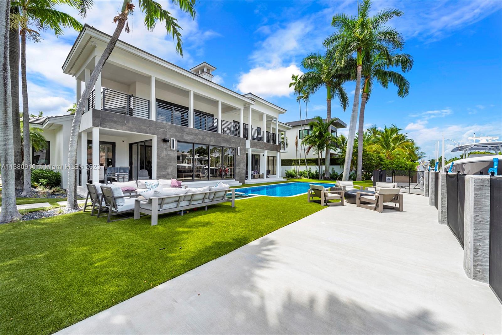 DAWSONS POINT - Residential