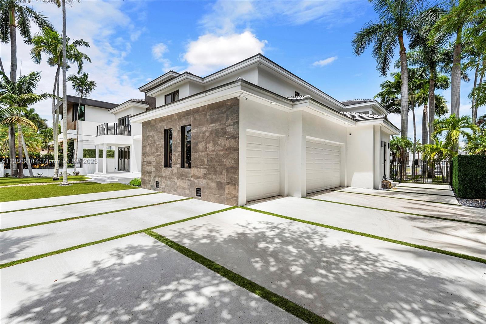 DAWSONS POINT - Residential