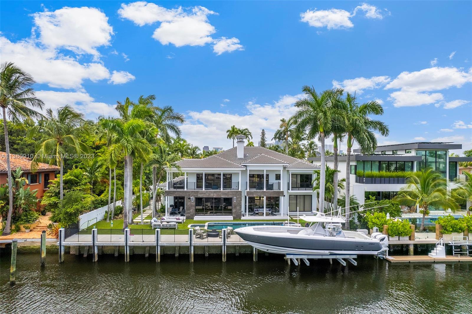 DAWSONS POINT - Residential