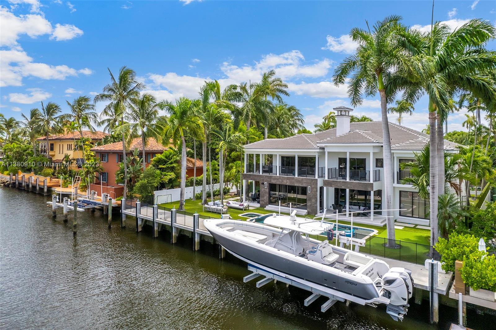 DAWSONS POINT - Residential