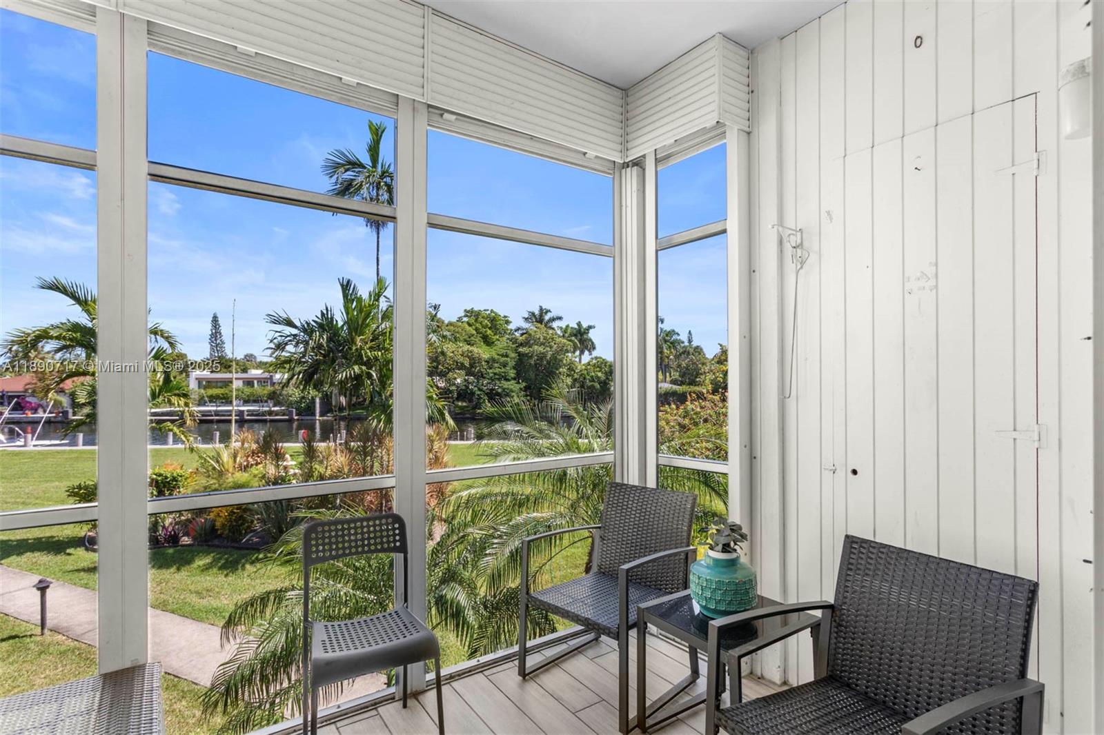 RIVER SHORES CONDO - Residential