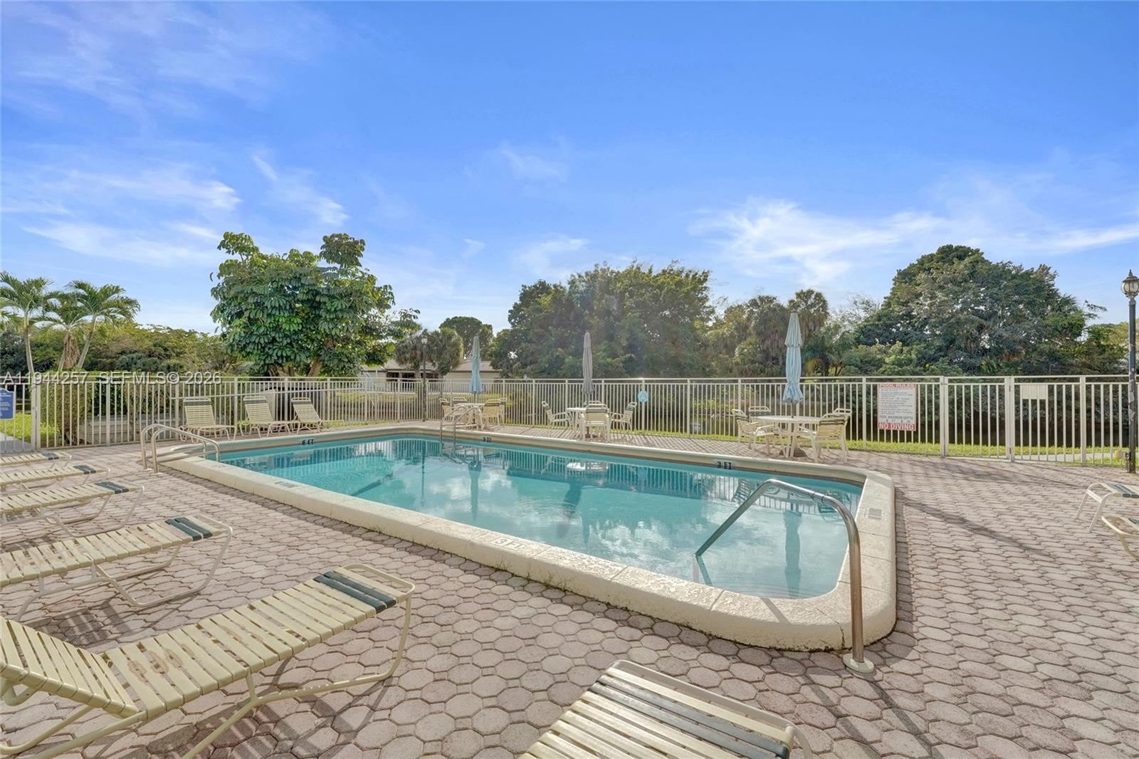 NEWPORT CONDO - Residential