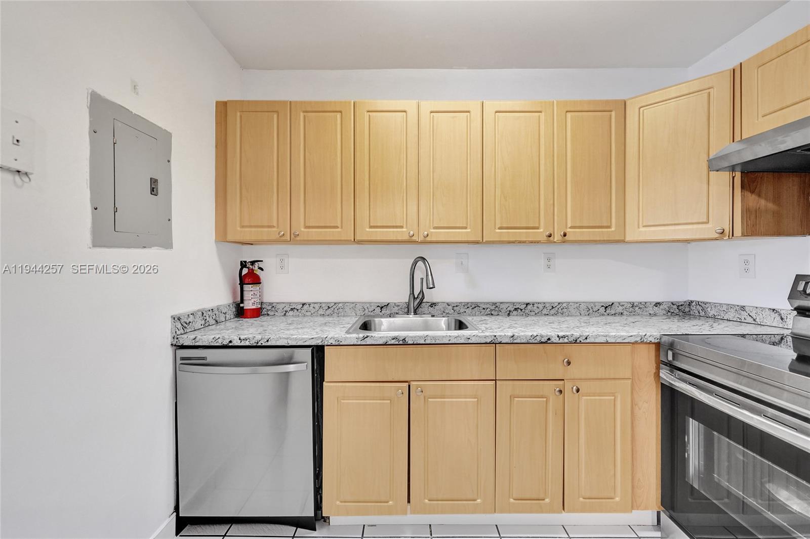 NEWPORT CONDO - Residential