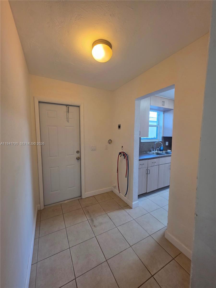 INGLESIDE PARK - Residential