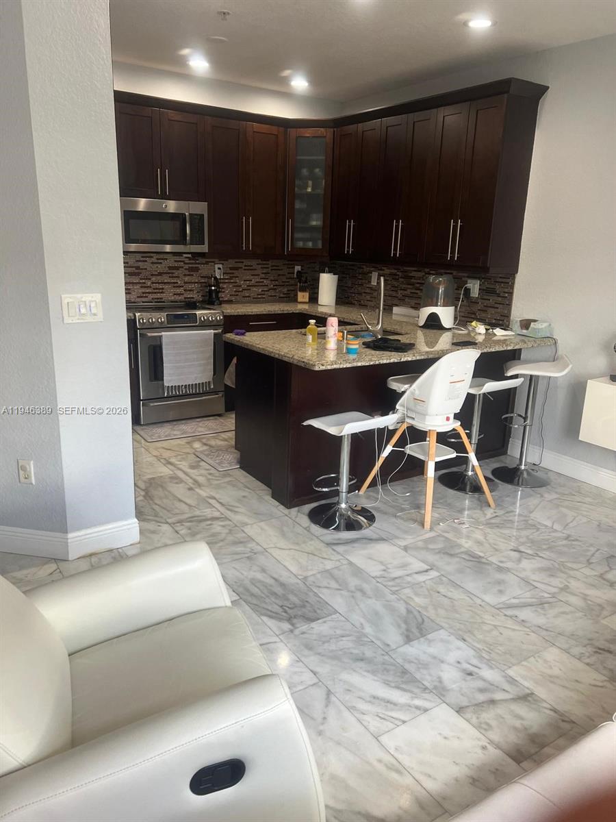 4301 SW 160th Ave 215