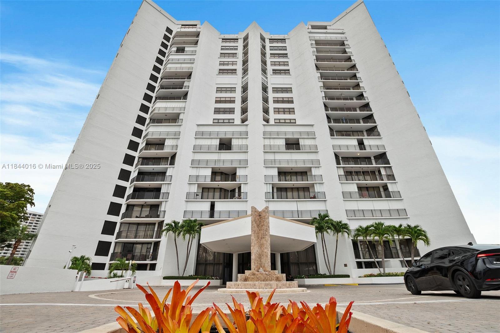Elegant 2BD/2BA corner unit on the 7th floor with over $135K in designer renovations. Enjoy stunning east-facing views of the Intracoastal, marina, golf, and tennis from every room—each with balcony access. Features include a white quartz kitchen, stainless steel appliances, in-unit W/D, spacious primary suite with dual walk-ins, and updated bathrooms. Rent includes water, cable, internet, exterminator, exterior insurance, and full amenities.
THE SALE WILL BE CANCELED ONCE THE PROPERTY IS RENTED.