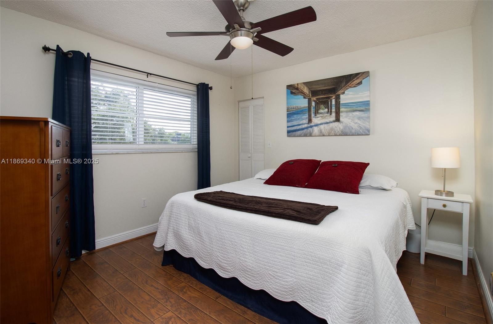 STAR PARADISE CONDO - Residential