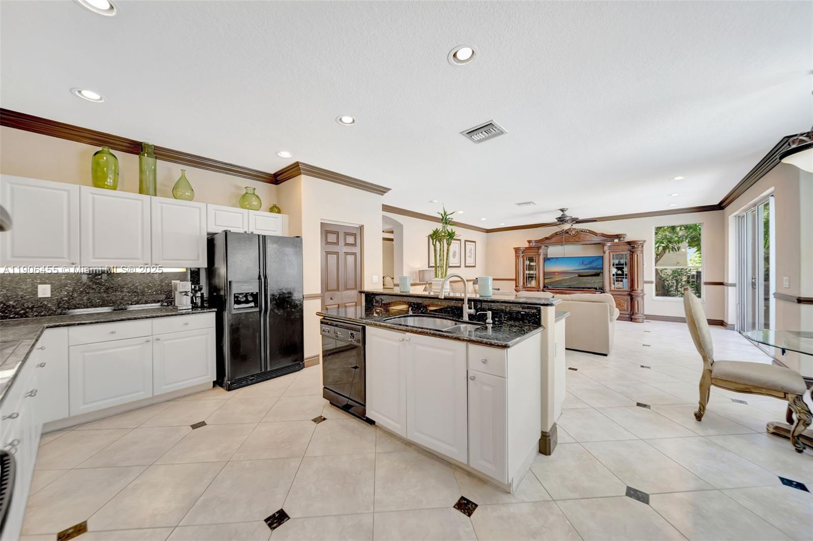 SILVER SHORES (PARCELS A - Residential