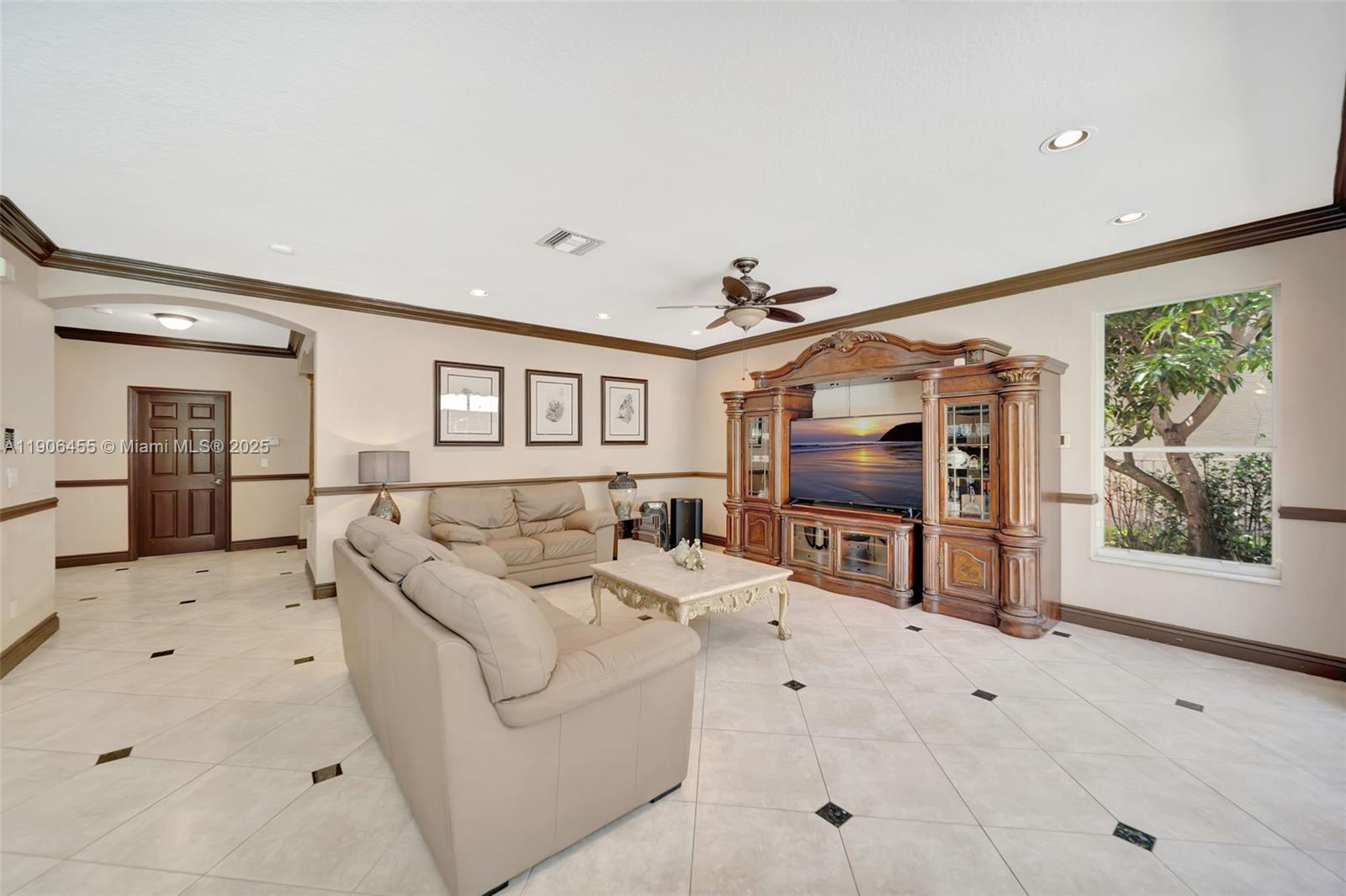 SILVER SHORES (PARCELS A - Residential