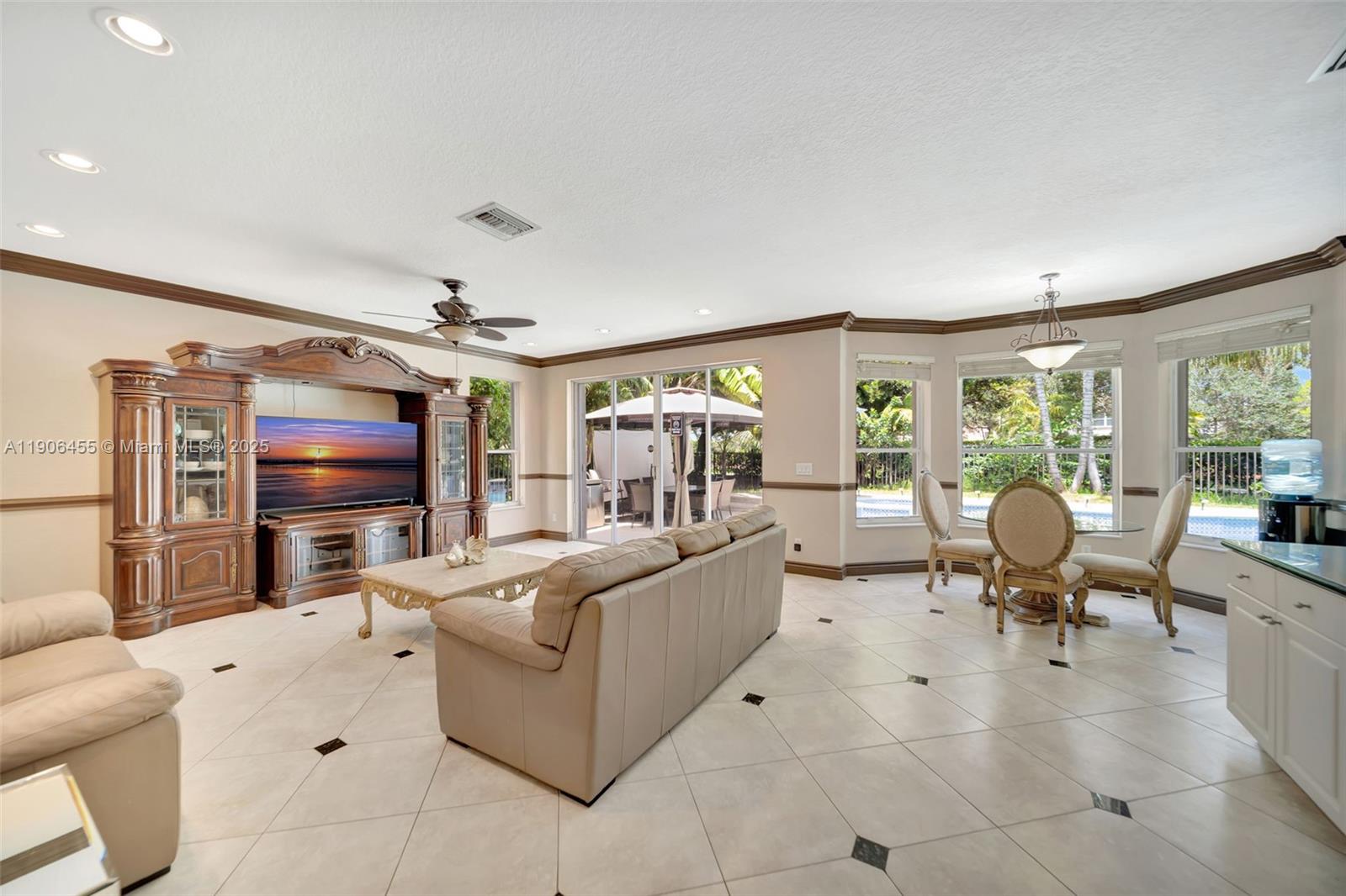 SILVER SHORES (PARCELS A - Residential