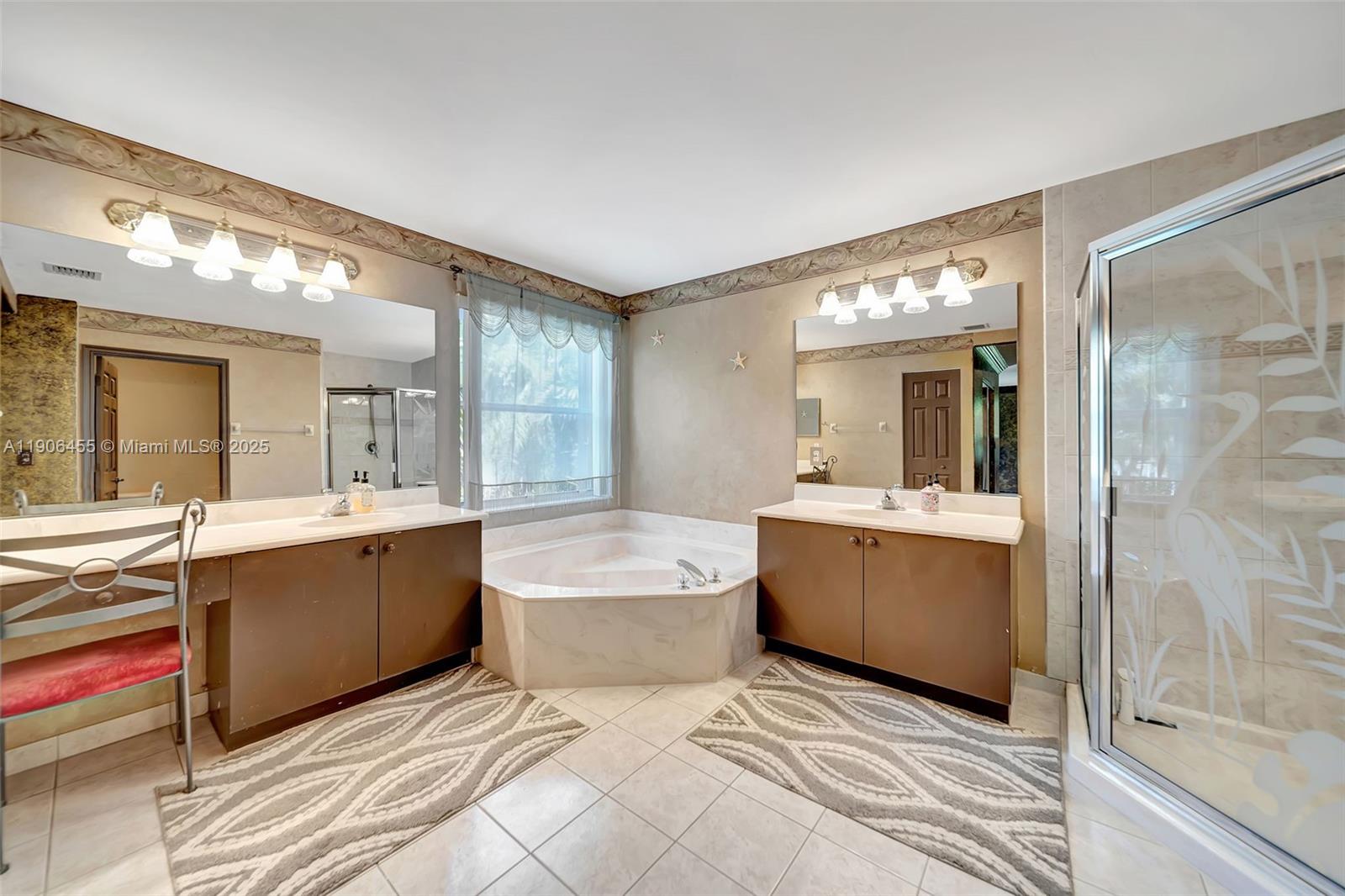 SILVER SHORES (PARCELS A - Residential