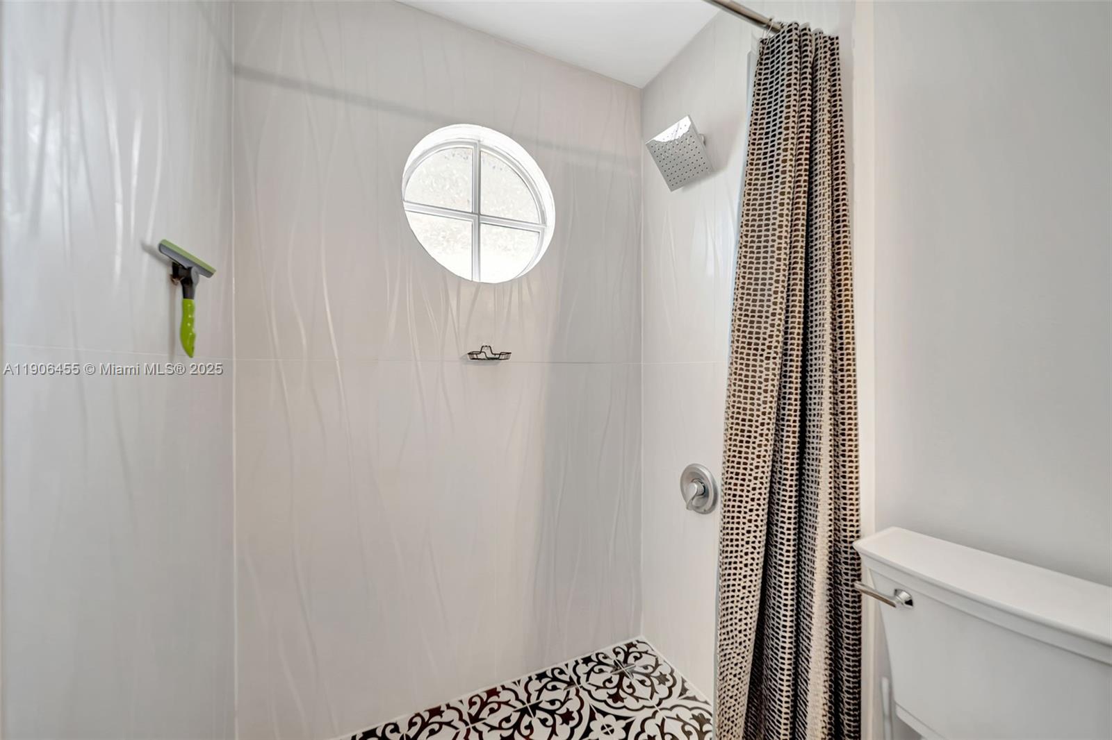 SILVER SHORES (PARCELS A - Residential