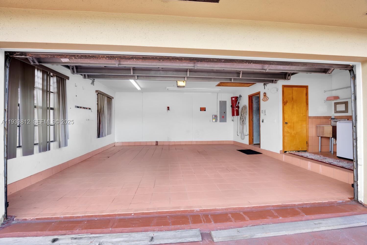 ULELAH REV PLAT - Residential