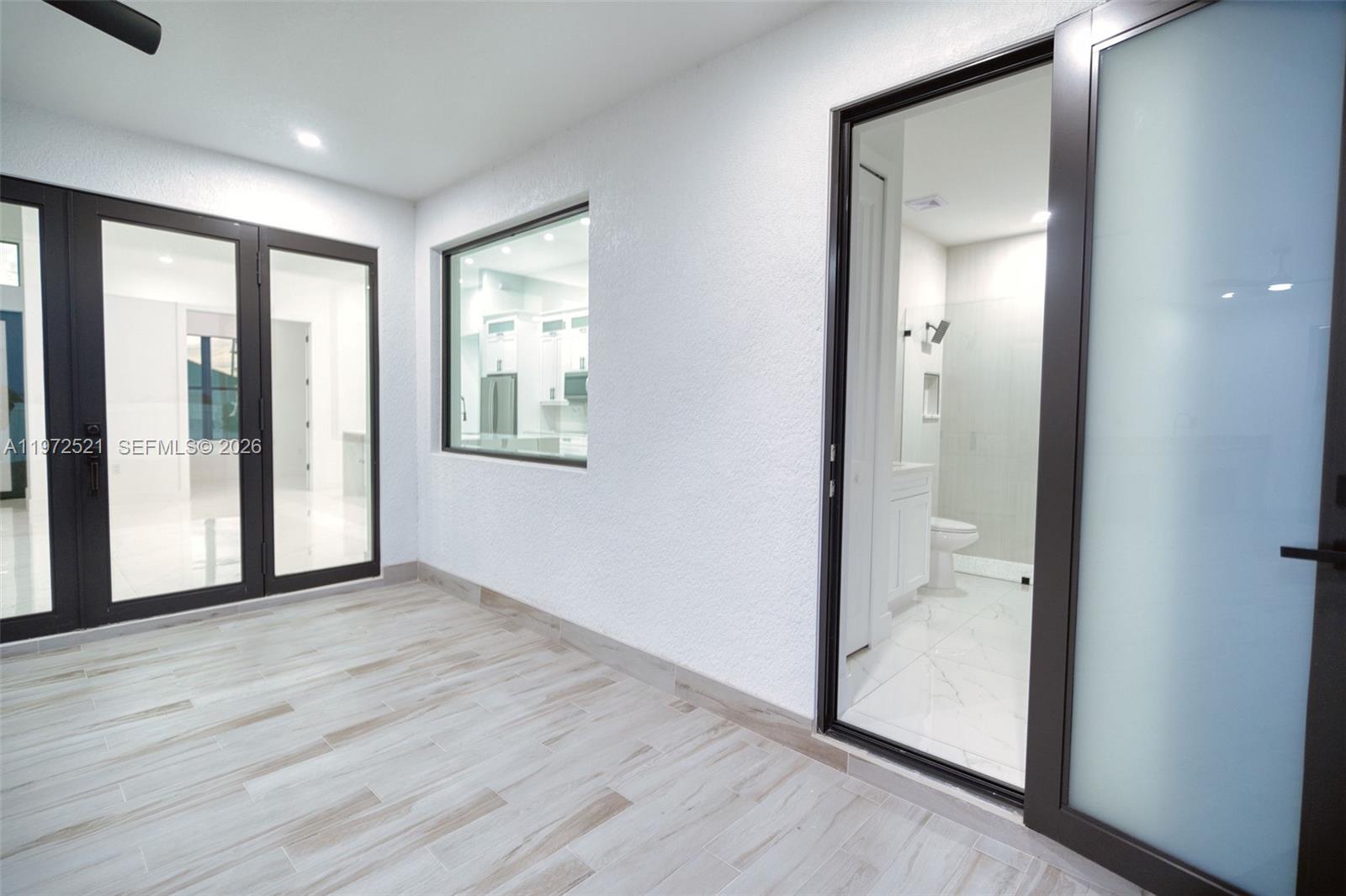 CAPE CORAL UNIT 52 - Residential