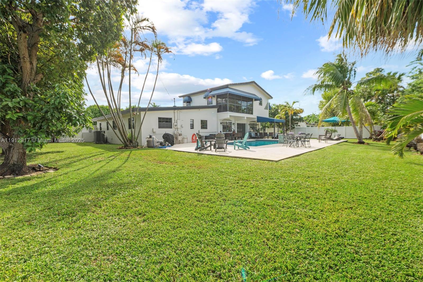 GREYKNOLL ESTATES - Residential