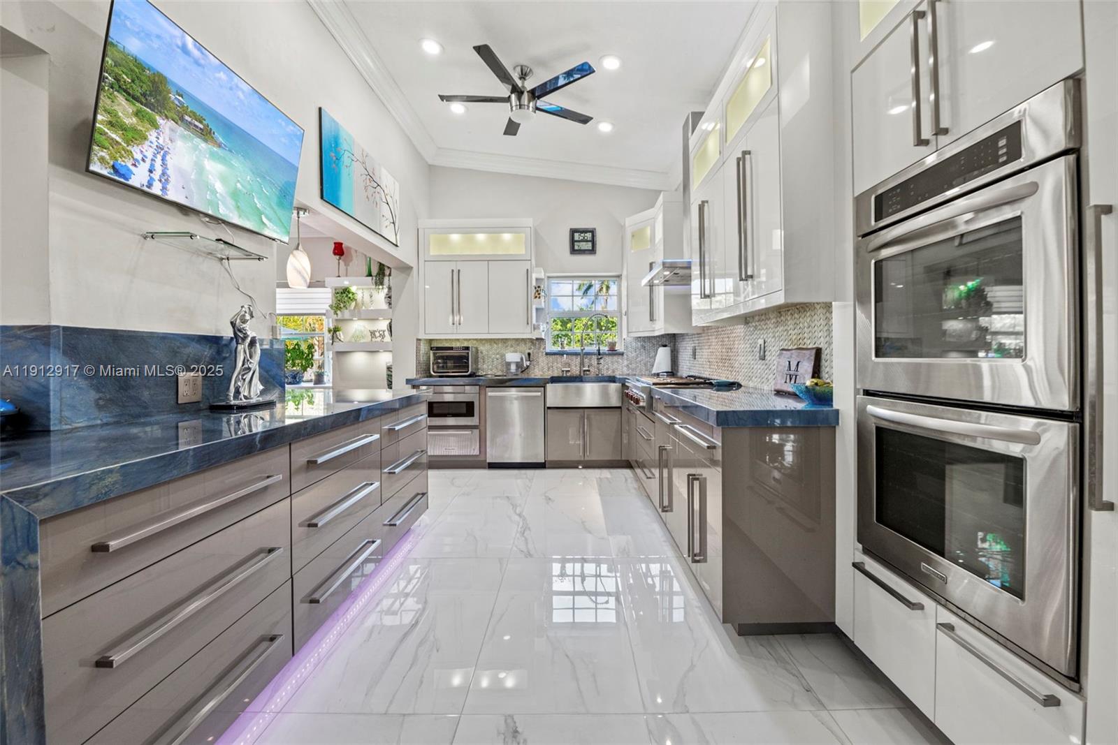 GREYKNOLL ESTATES - Residential