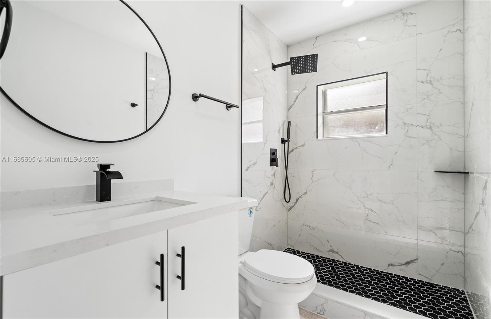 PALM AIRE VILLAGE 3RD SEC - Residential