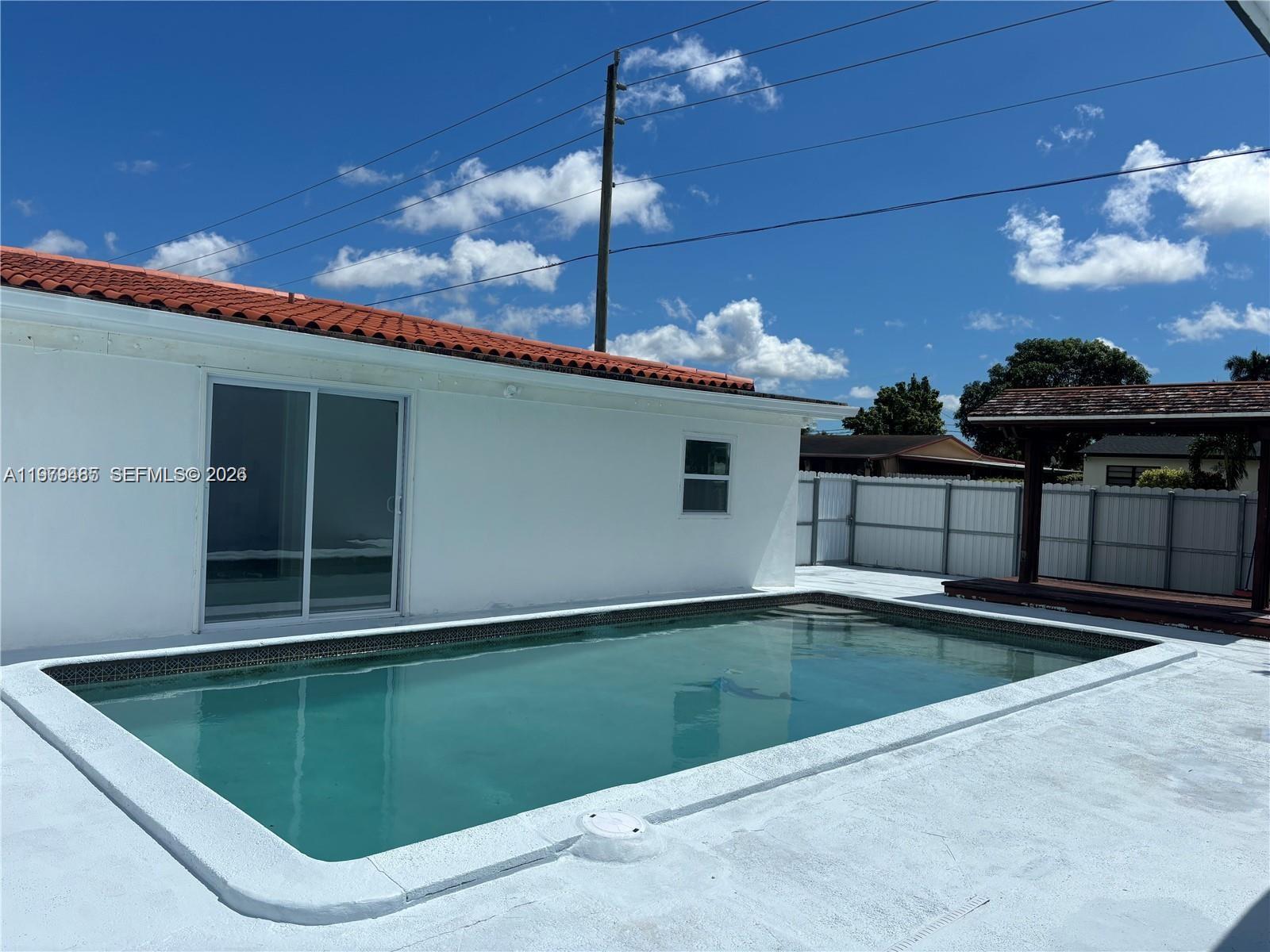 CORAL GLADE HEIGHTS - Residential Lease