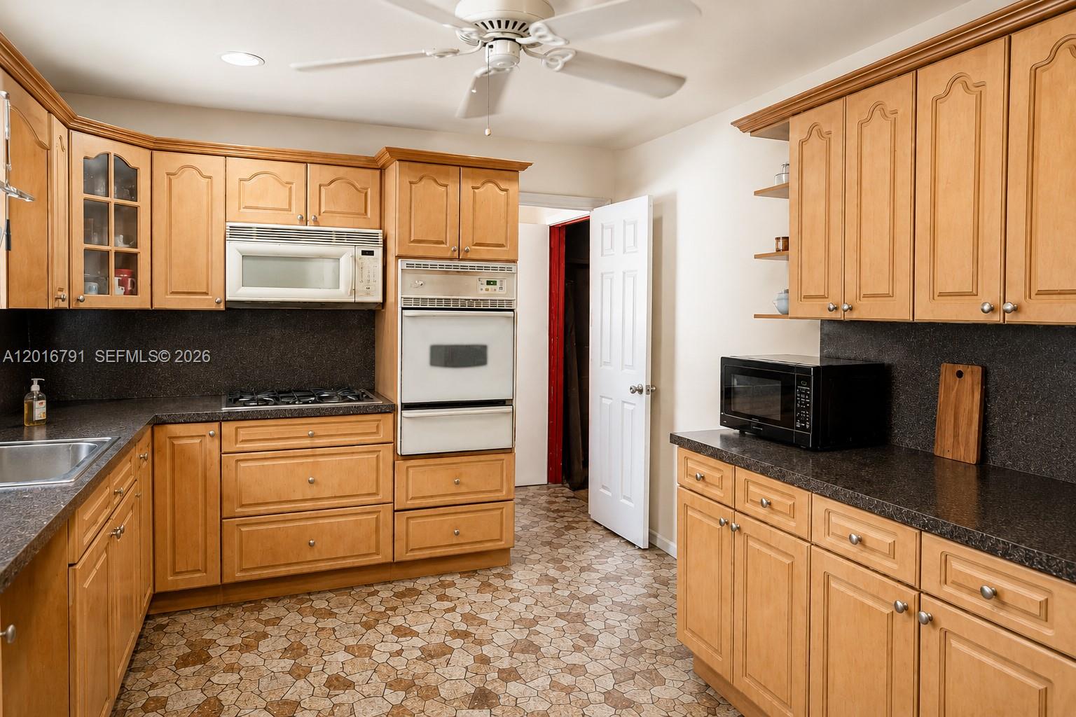 MIRAMAR PARK FIRST ADD - Residential