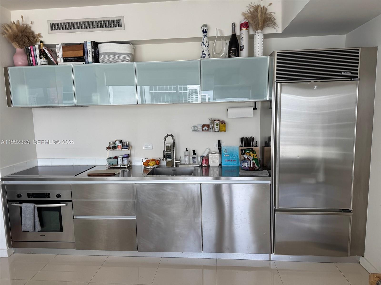 1040 Biscayne Blvd 2605