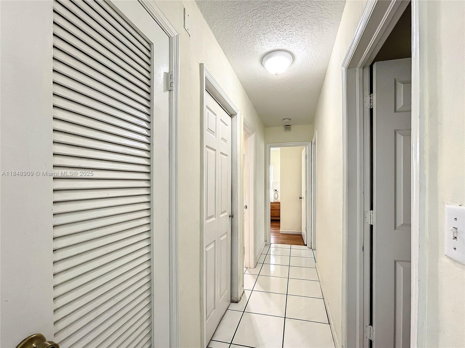 PINE LAKE SEC 1 - Residential