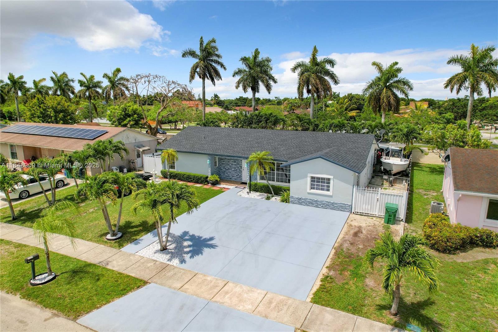 PINE LAKE SEC 1 - Residential