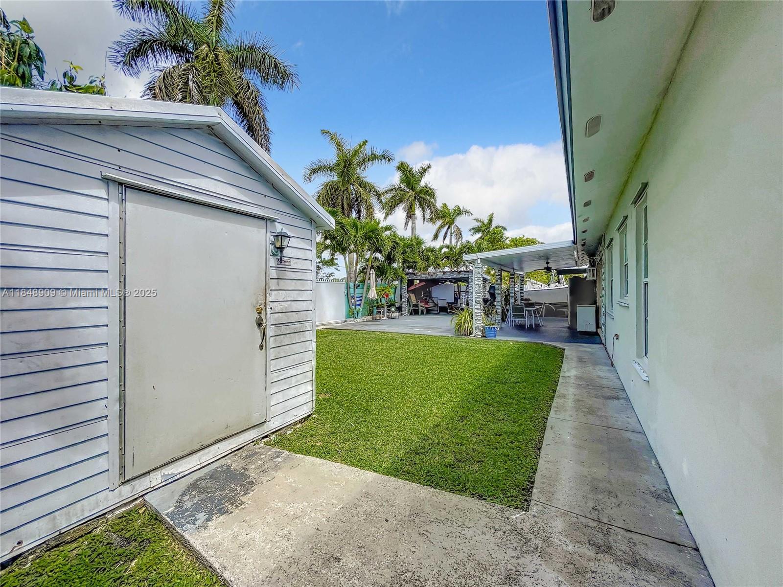 PINE LAKE SEC 1 - Residential