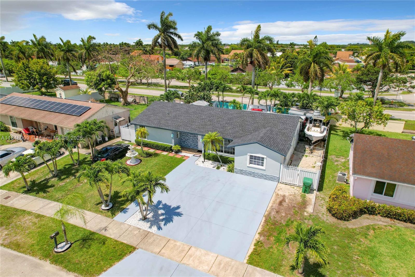 PINE LAKE SEC 1 - Residential