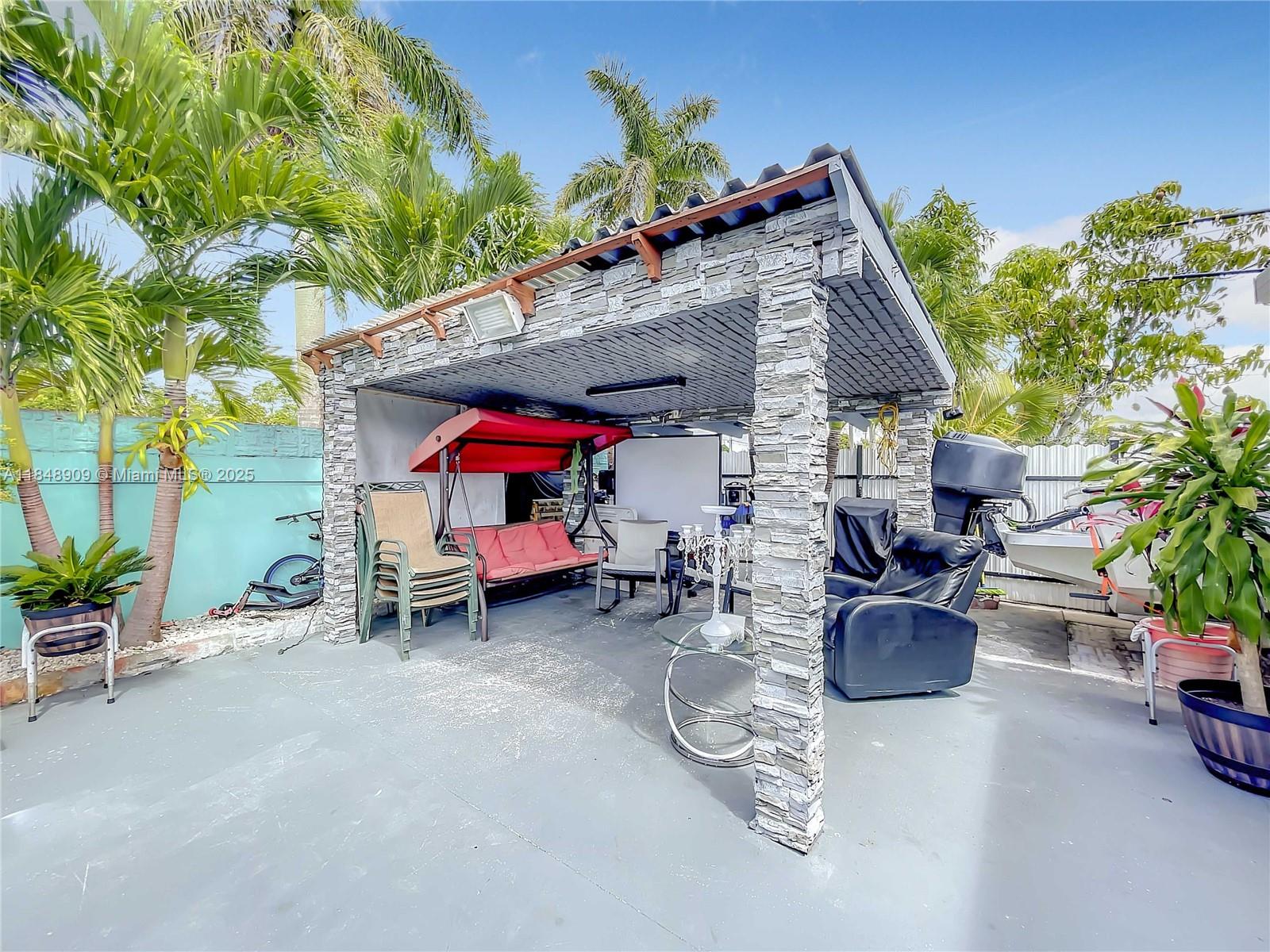 PINE LAKE SEC 1 - Residential