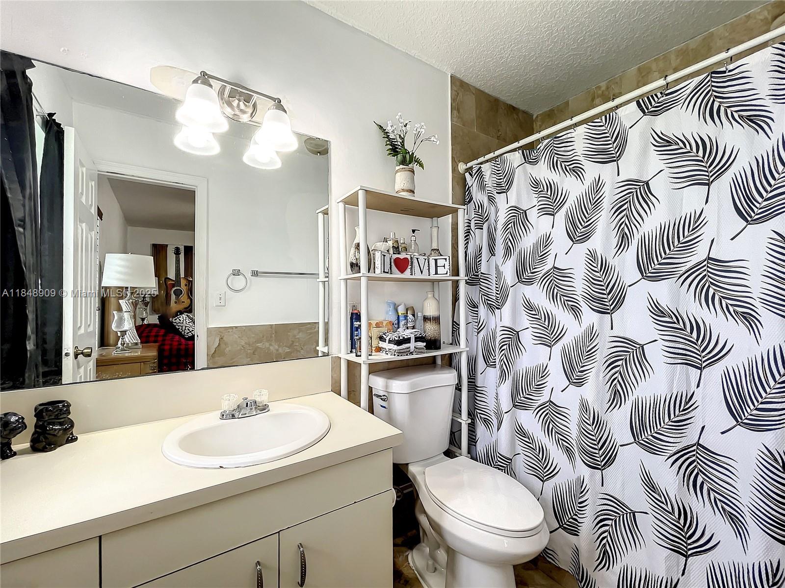 PINE LAKE SEC 1 - Residential