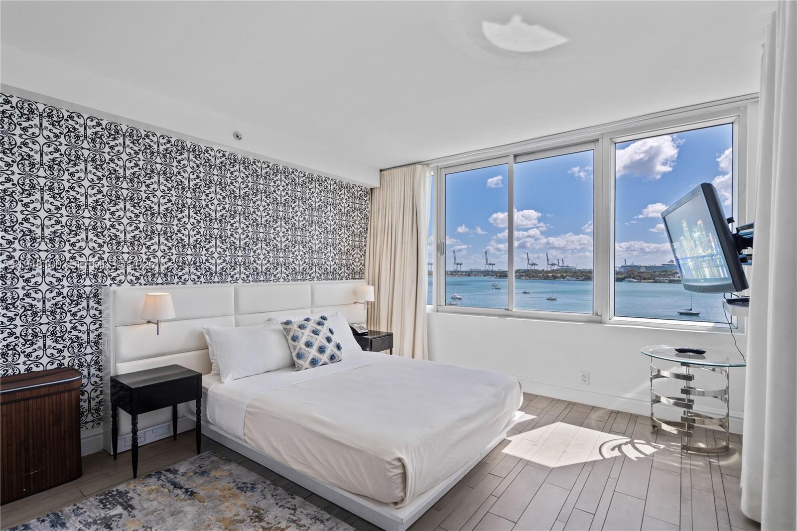 1100 WEST CONDO - Residential