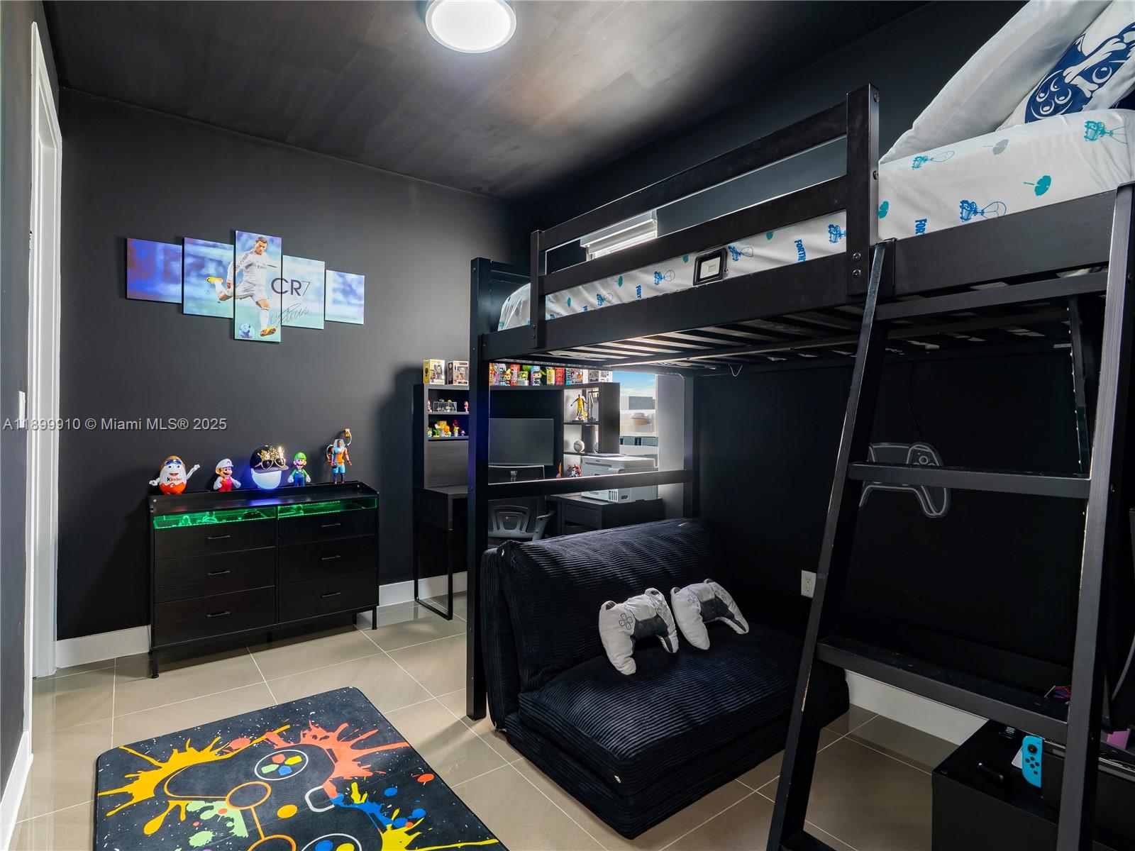 LANDMARK AT DORAL CONDO N - Residential