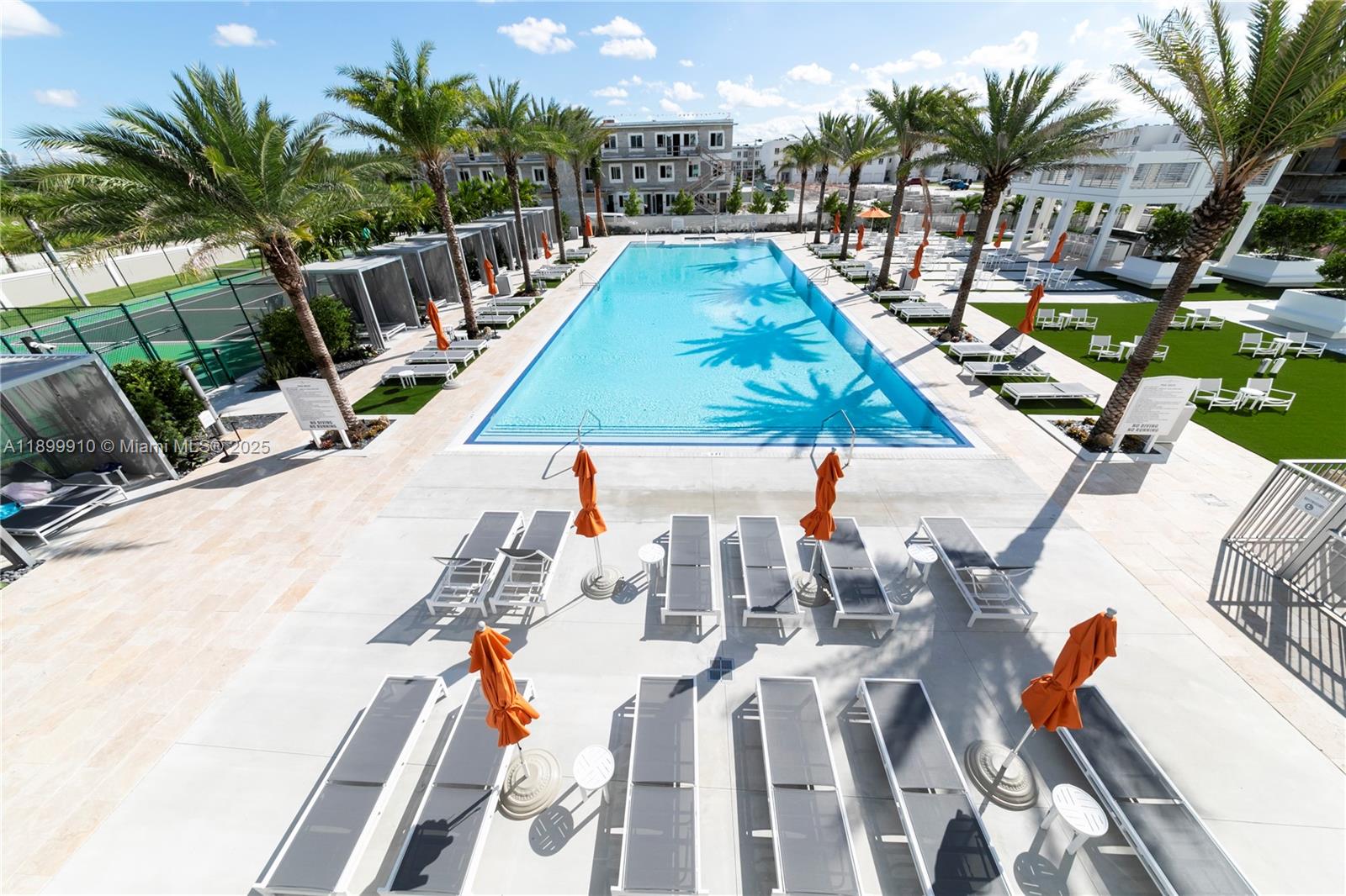 LANDMARK AT DORAL CONDO N - Residential