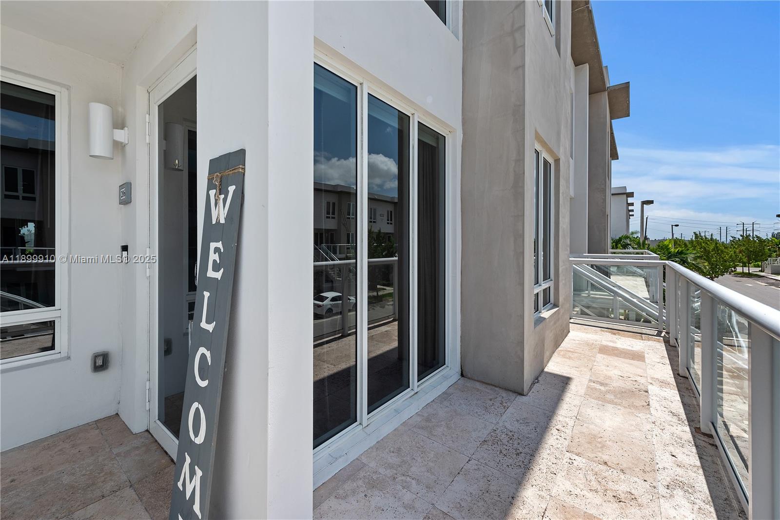 LANDMARK AT DORAL CONDO N - Residential