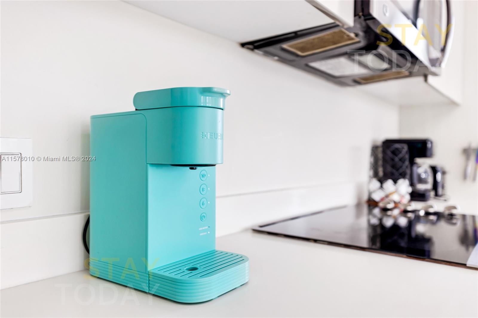 BEACHWALK CONDOMINIUM - Residential Lease