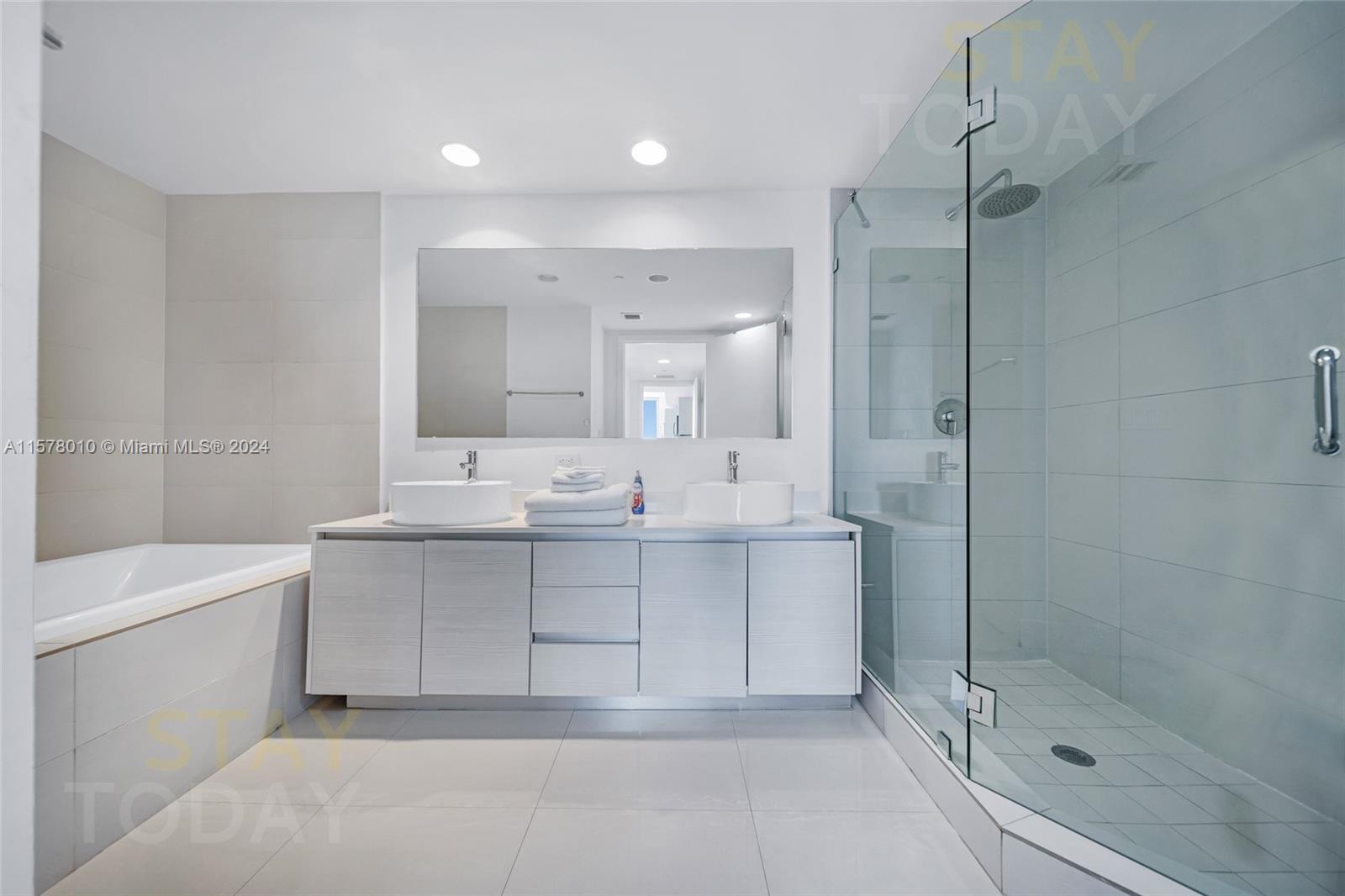 BEACHWALK CONDOMINIUM - Residential Lease