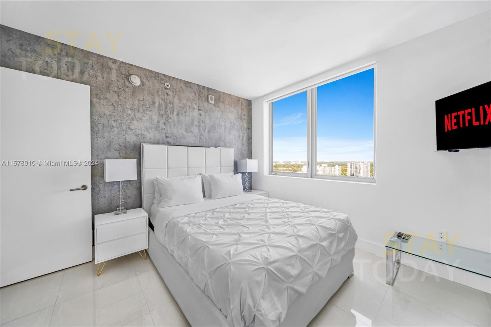 BEACHWALK CONDOMINIUM - Residential Lease