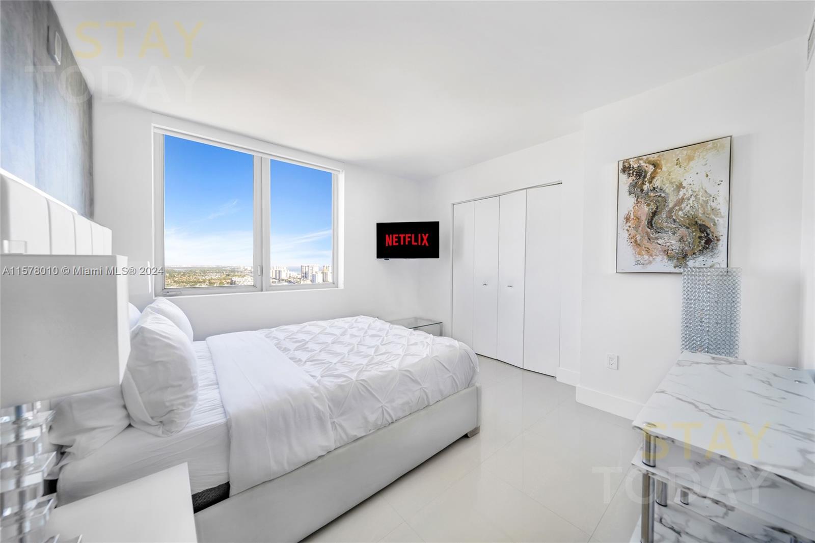 BEACHWALK CONDOMINIUM - Residential Lease