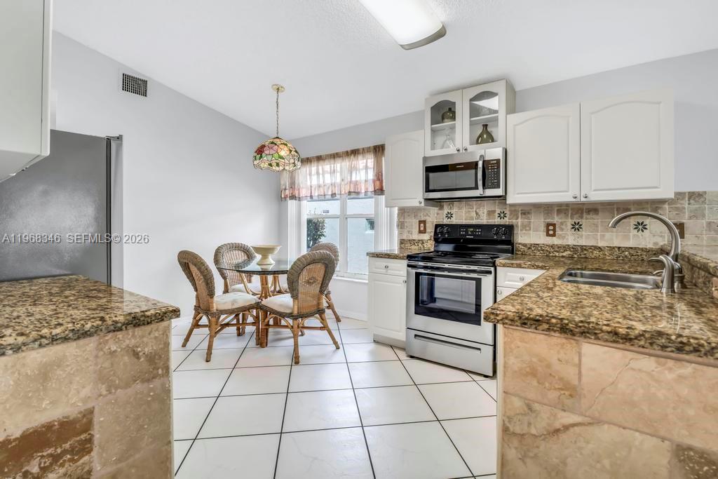 SILVER LAKES PHASE II REP - Residential