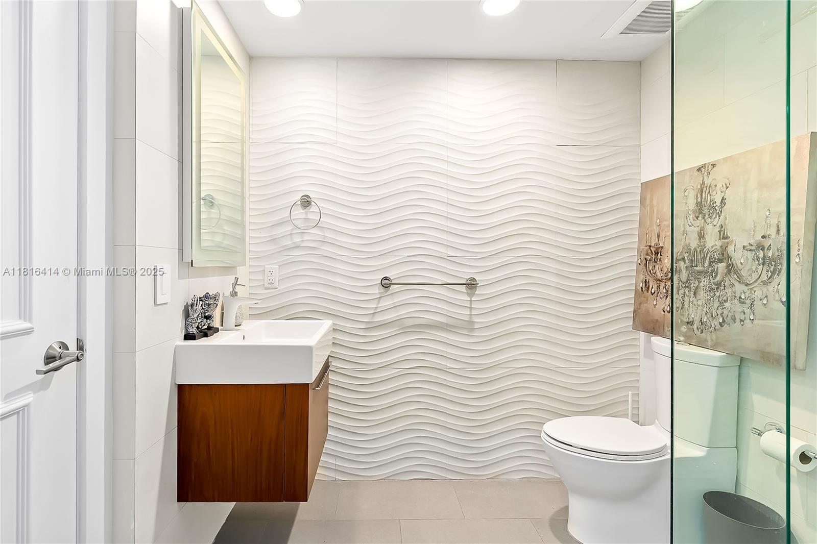 BEACH CLUB THREE CONDO - Residential