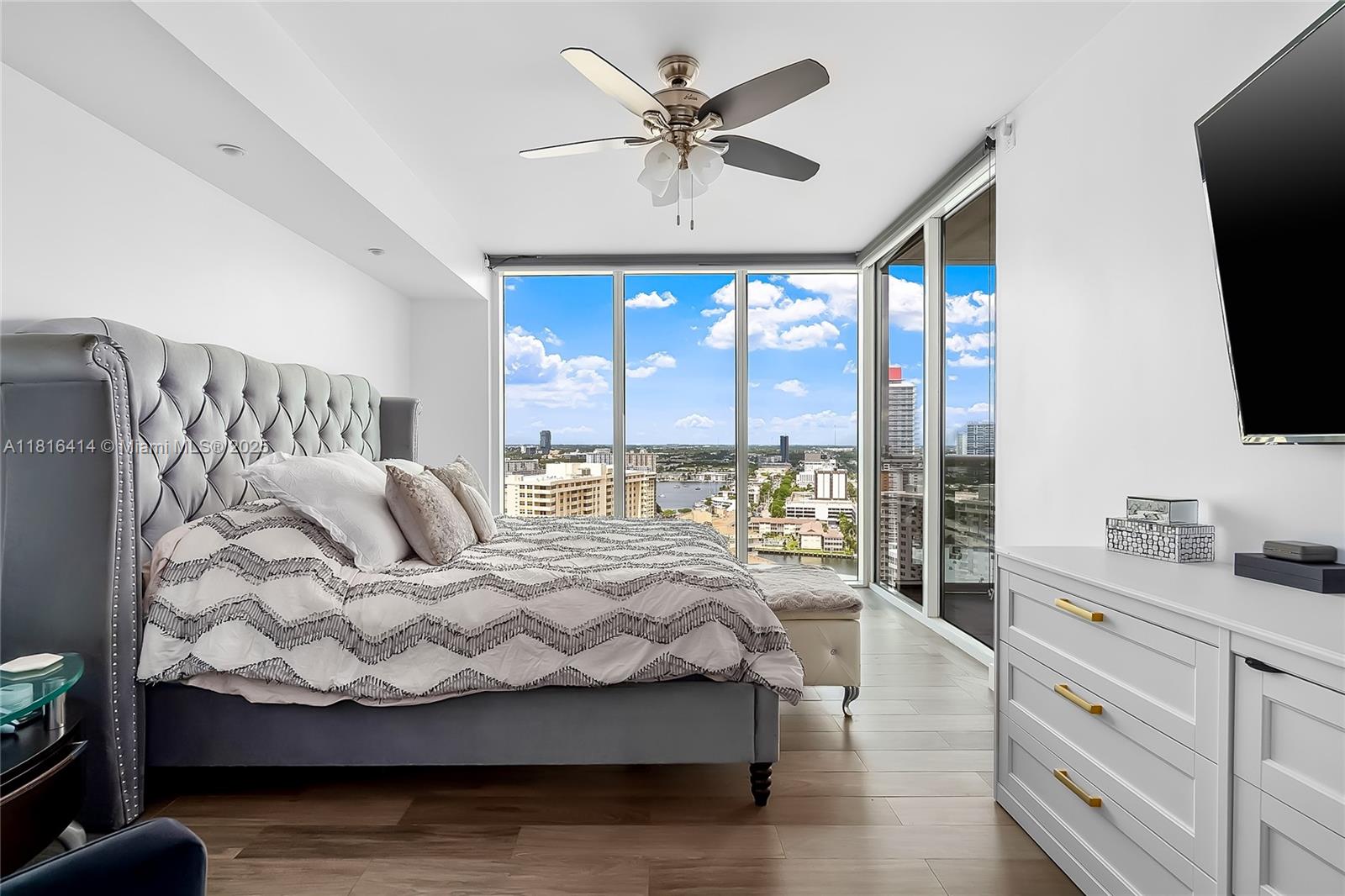 BEACH CLUB THREE CONDO - Residential